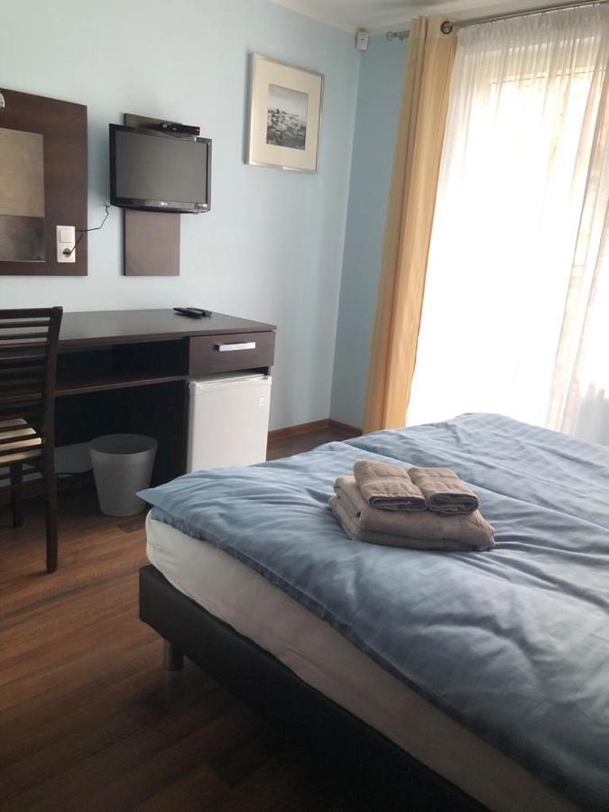 Azzurro Hotel Lukecin Luaran gambar