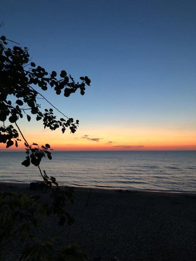 Azzurro Hotel Lukecin Luaran gambar